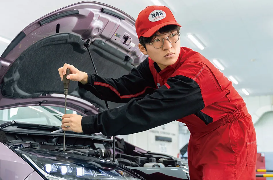 西鉄自動車整備専門学校 NAS